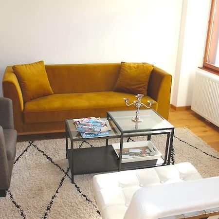 Paraderma Apartment Im Zentrum Baden Bei Wien Extérieur photo